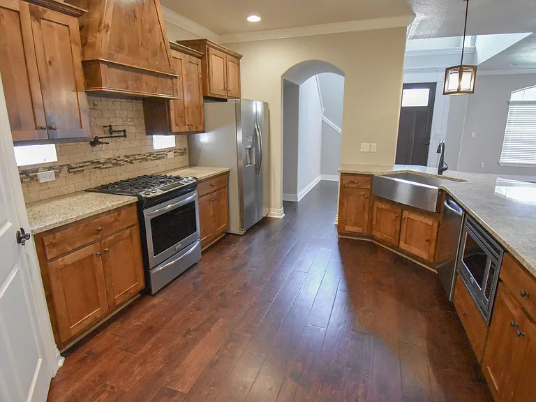 537 N Salem Rd — Photo 4