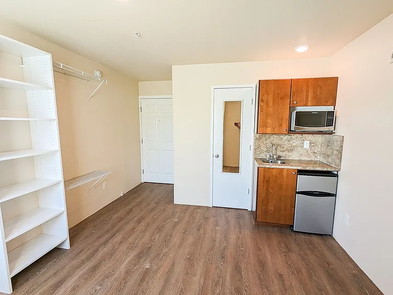 Vision 5 Apartments — Photo 10