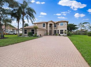 13206 Lazzaro Ct, Estero, FL 33928