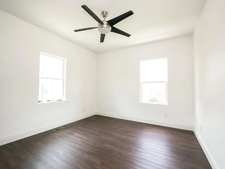 204 N Hamilton Ave — Photo 15