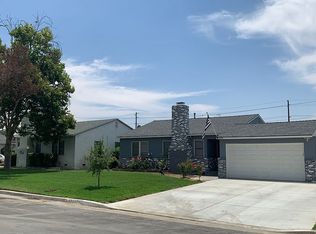 4686 Gardena Dr, Riverside, CA 92506