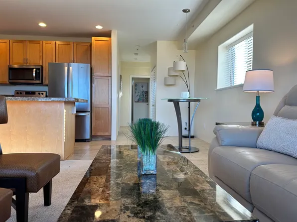 112 Walaka St APT 305, Kihei, HI 96753