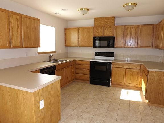 3rd image of 19508 105th Avenue Ct E