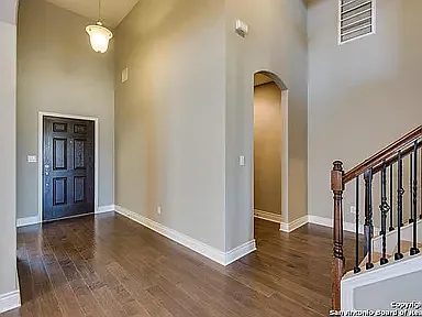 127 Aberdeen — Photo 2