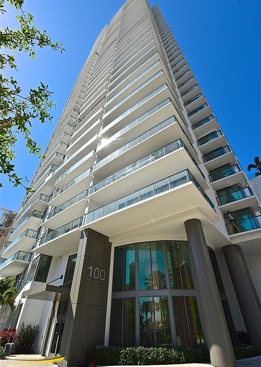 1st image of 100 1st Ave N Unit 3207