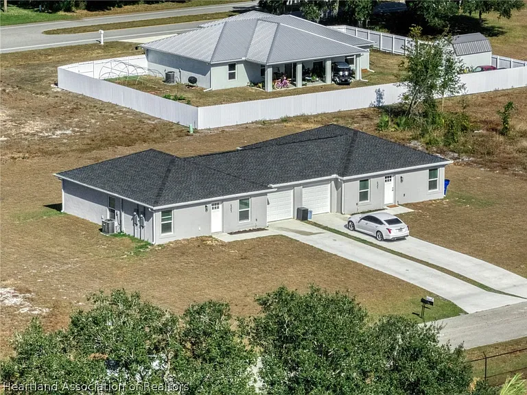 6301 Red Cedar Rd — Photo 4