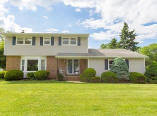 1 Juniper Ct, Old Bridge, NJ 08857