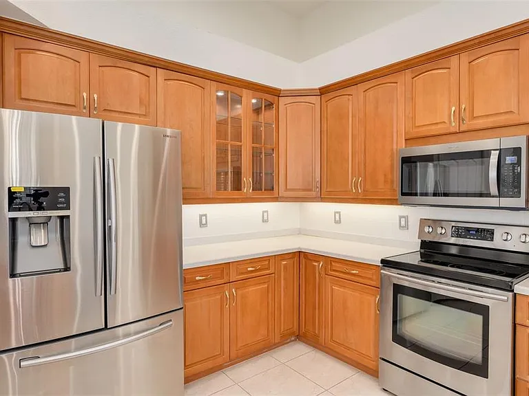3713 Siena Ln — Photo 10