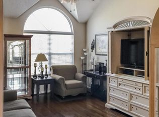 150 Lincoln Station Dr, Simpsonville, KY 40067
