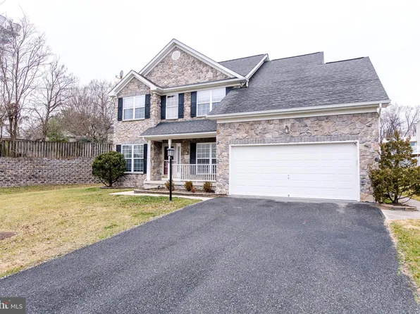 9412 Concord Ct, Parkville, MD 21234