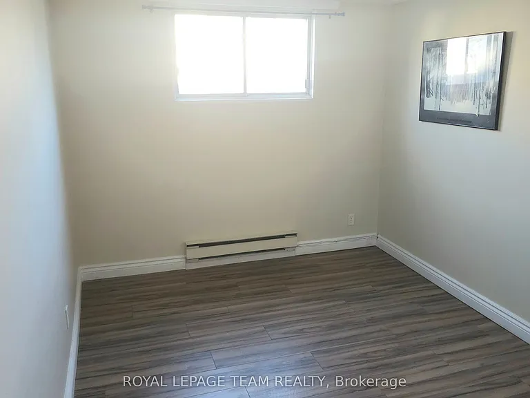 395 Peach Tree Ln #1 — Photo 10