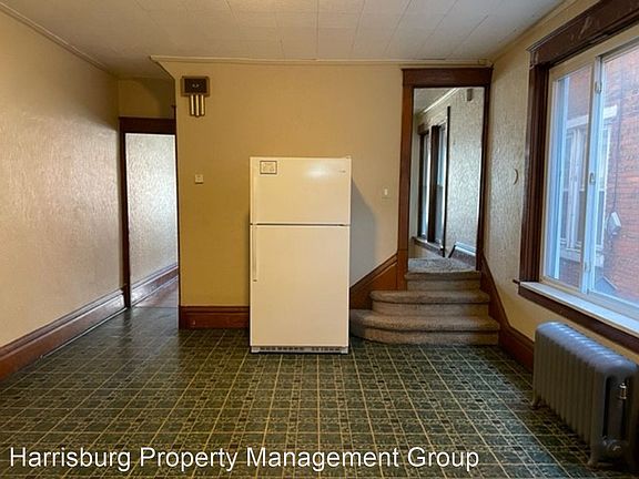 5th image of 2606 Lexington St