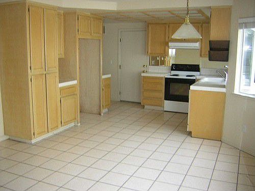 2nd image of 637 Whittington Ln