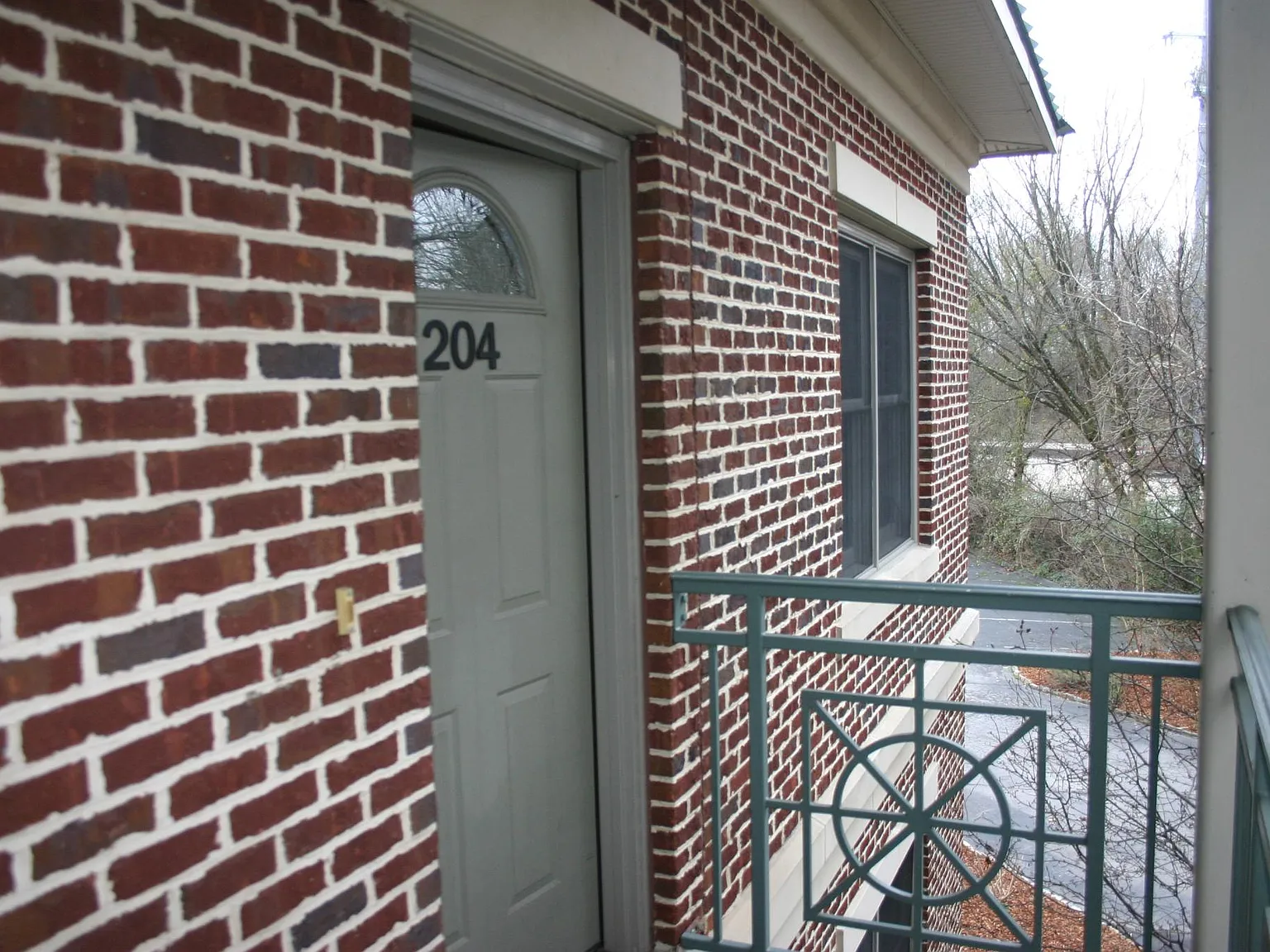 733 Battery Pl — Photo 3