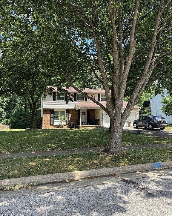 2nd image of 2805 Wexford Blvd
