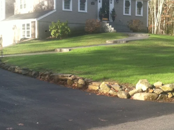 902 Union St, Duxbury, MA 02332