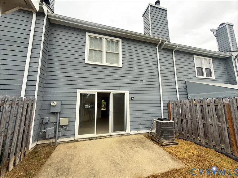 7812 Coachford Ct — Photo 10