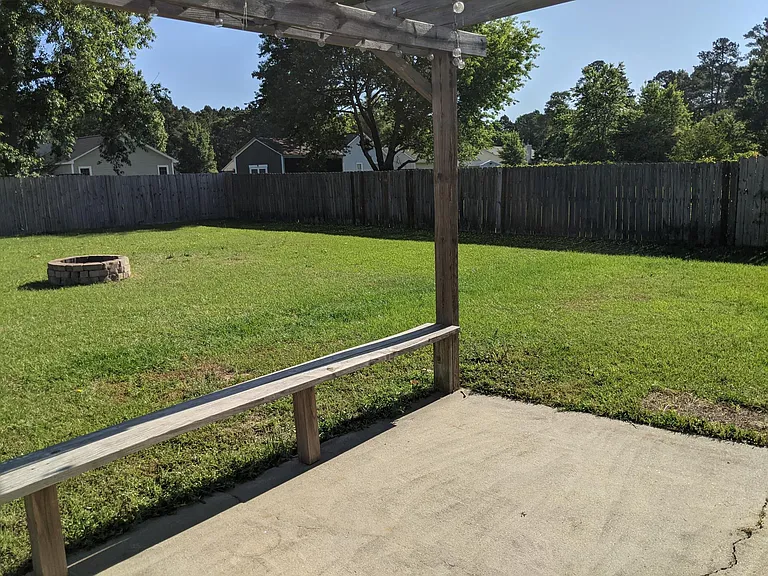 110 Walta Ct — Photo 4