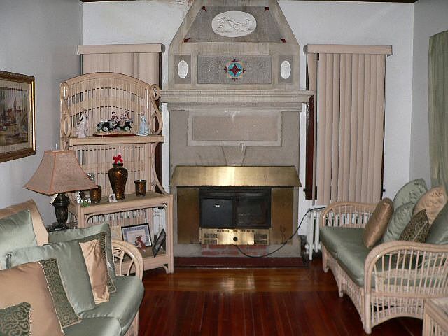 2nd image of 67 Saint Andrews Pl