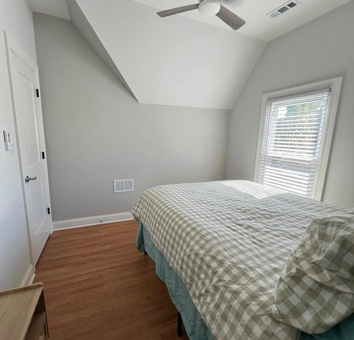1 bed, $2,395 — Photo 2