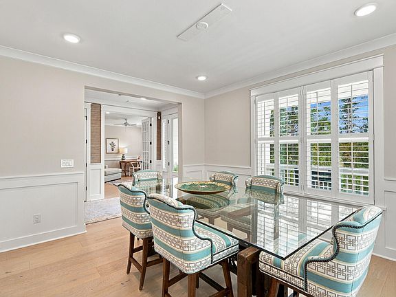 5th image of 1679 Cultivation Ln