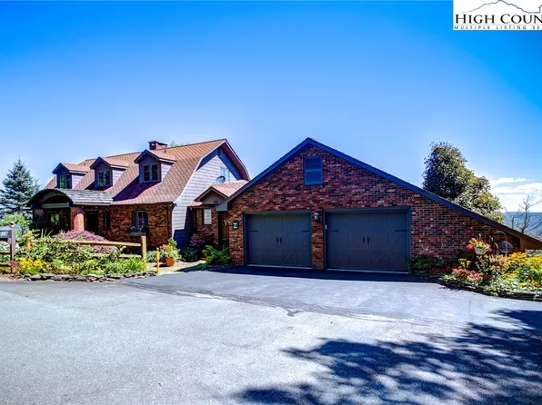 414 Vail Drive, Blowing Rock, NC 28605