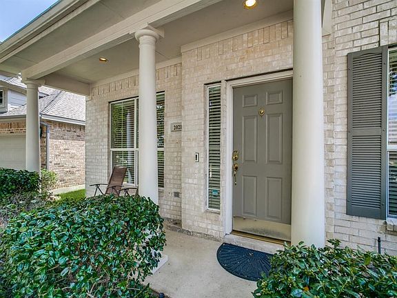 2nd image of 2021 Chessington Ln