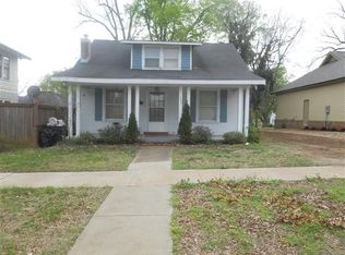 305 Cedar St, Florence, AL 35630