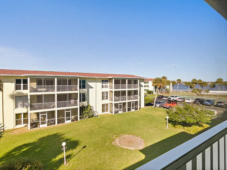 719 S Beach St #314B — Photo 28
