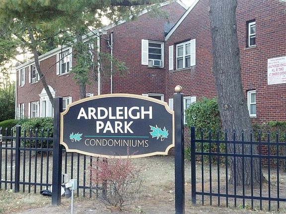 complex sign