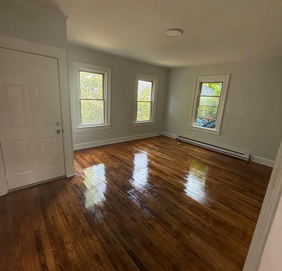 1 bed, 1.0 bath, 600 sqft, $1,200 — Photo 4