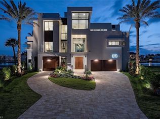 348 Seagull AVE, NAPLES, FL 34108