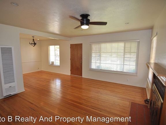 4th image of 920 Alba Ct