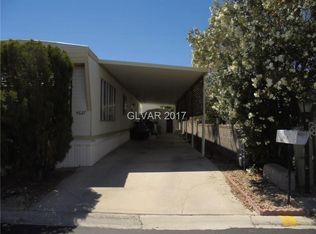 4627 Royal Ridge Blvd, Spring Valley, NV 89103
