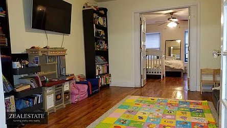 Rented by ZealEstate Group Inc