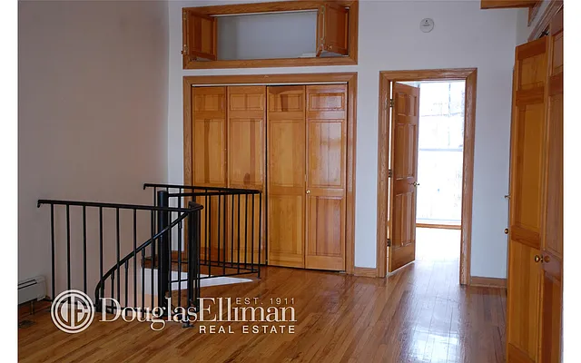 Rented by Douglas Elliman | media 38