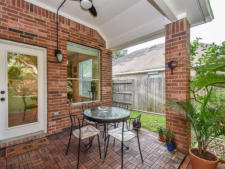 1211 Deerbrook Dr — Photo 28