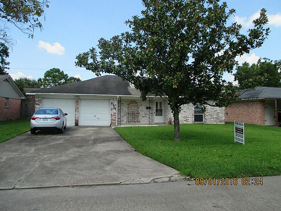 2nd image of 2717 Coy Dr