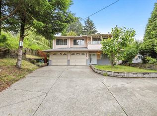 8036 Cedar St, Mission, BC V2V 3N1