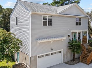 9553 14th Bay St, Norfolk, VA 23518