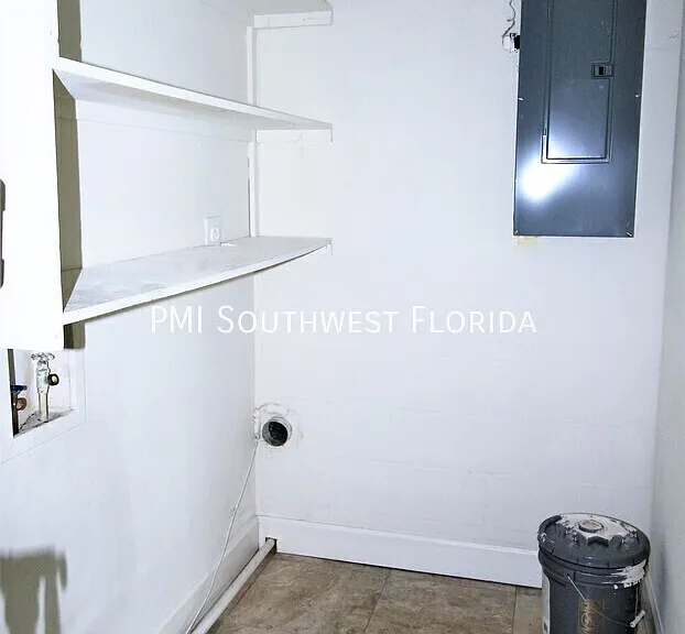 635 Melody Cir — Photo 19