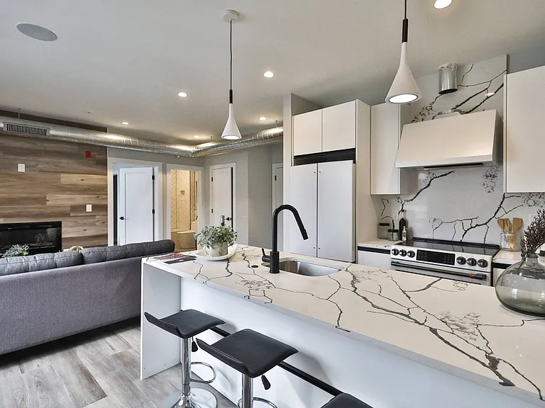 1612 Cambridge St #203 — Photo 5