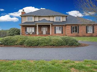 4912 20th Street Ct NE, Hickory, NC 28601