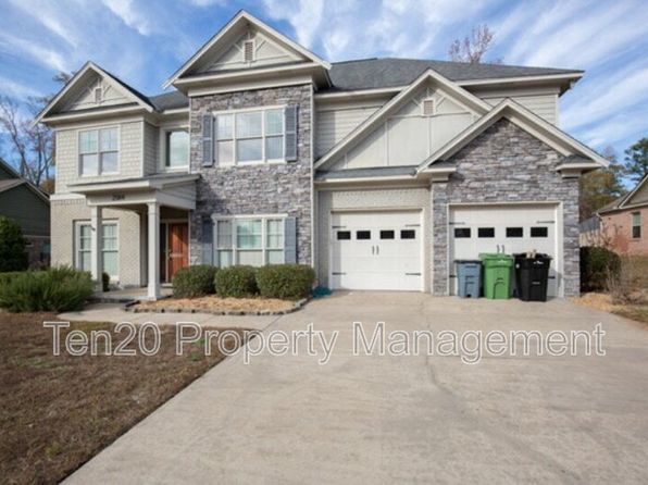 2584 Spring Chapel Dr