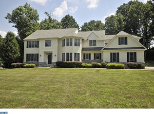 1005 Birchwood Ln, Glen Mills, PA 19342