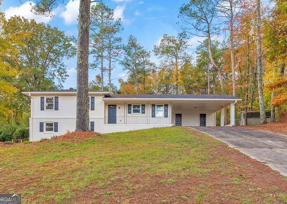 1st image of 3019 Pine Hill Dr NW