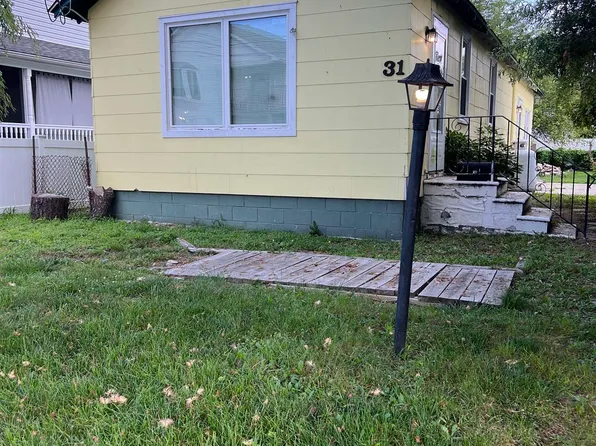 31 W New York Ave, Villas, NJ 08251