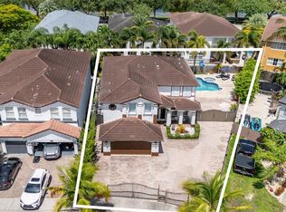 14989 SW 22nd St, Miami, FL 33185