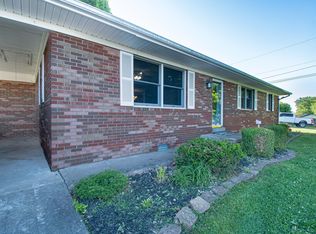43 Ledan St, Flemingsburg, KY 41041