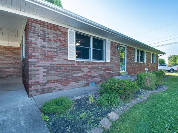 43 Ledan St, Flemingsburg, KY 41041